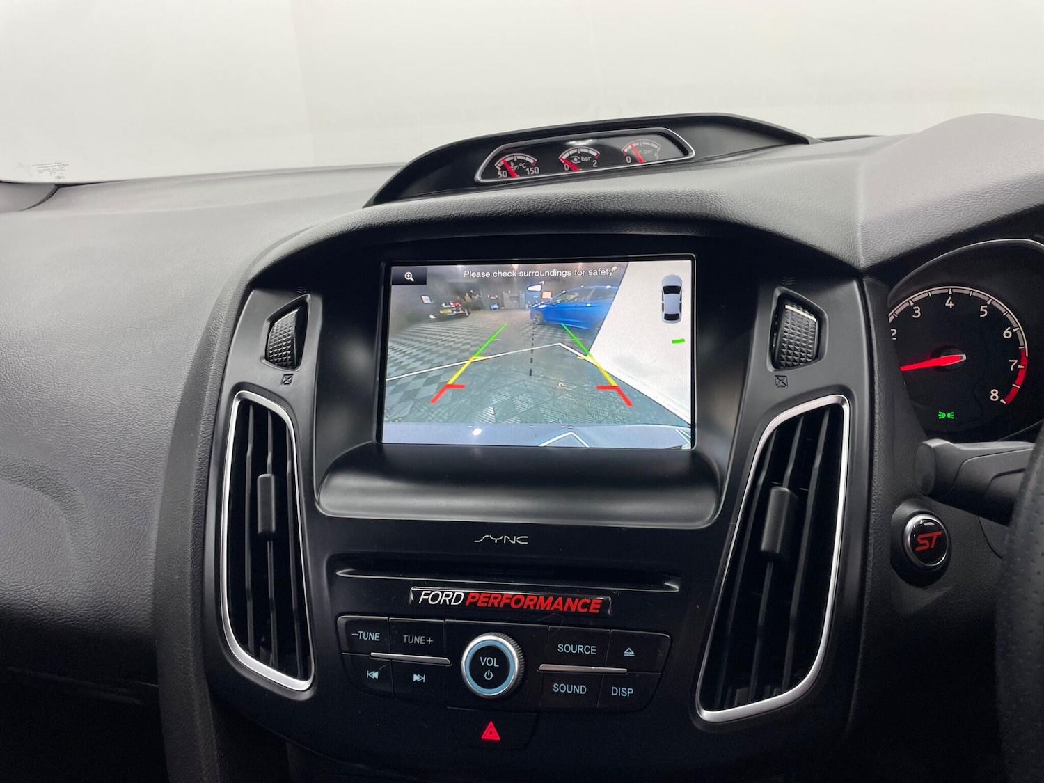 Used Ford Focus 2015 for sale - 76446393: Photo 11