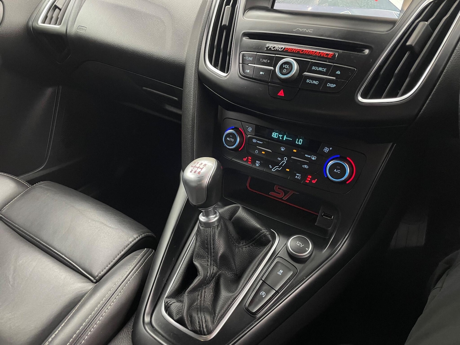 Used Ford Focus 2015 for sale - 76446393: Photo 53