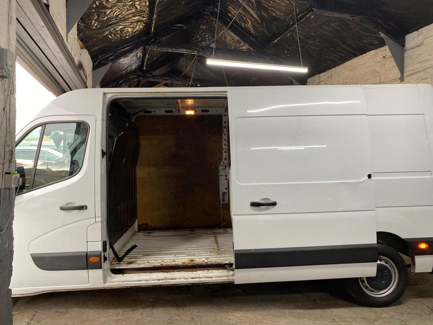 Used Renault Master 2021 for sale - 76699305: Photo 4