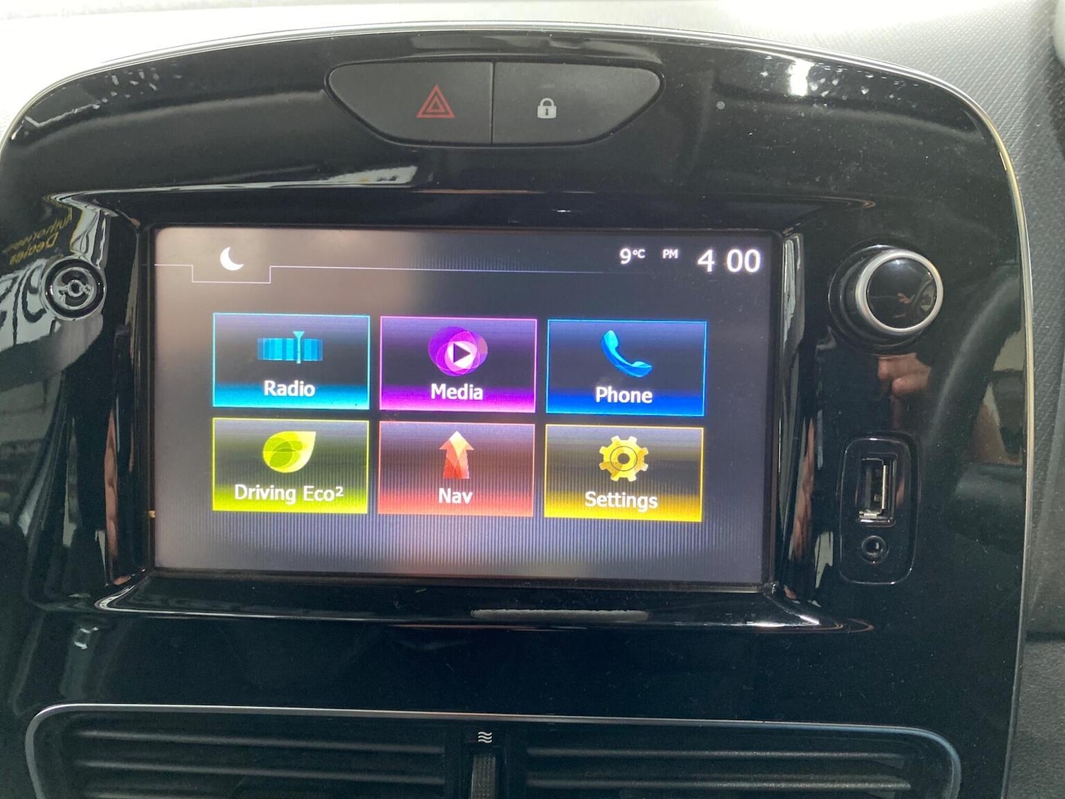 Used Renault Clio 2017 for sale - 77906699: Photo 18