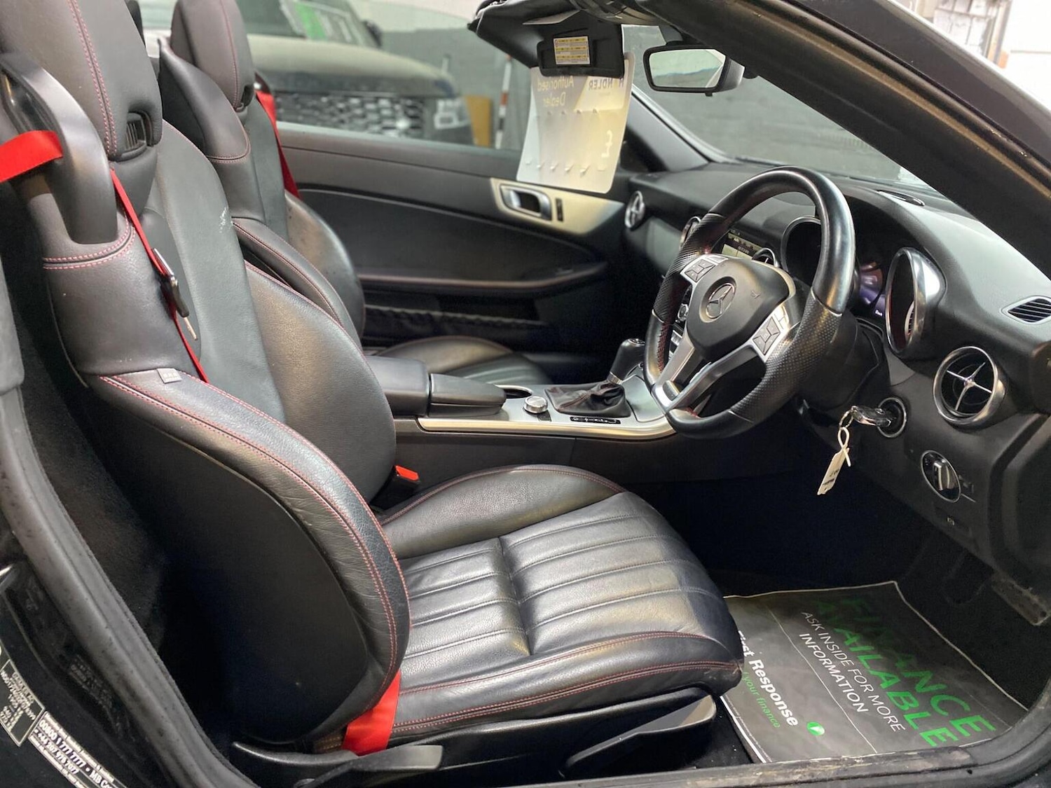 Used Mercedes-Benz SLK 2013 for sale - 77296837: Photo 15