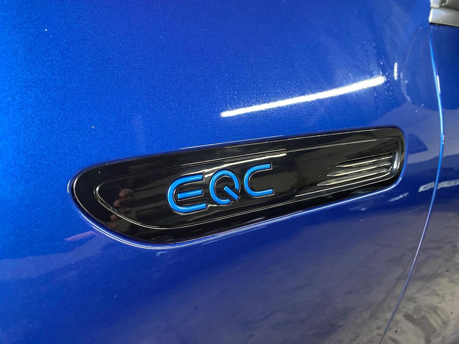 Used Mercedes-Benz EQC 2022 for sale - 77303640: Photo 42