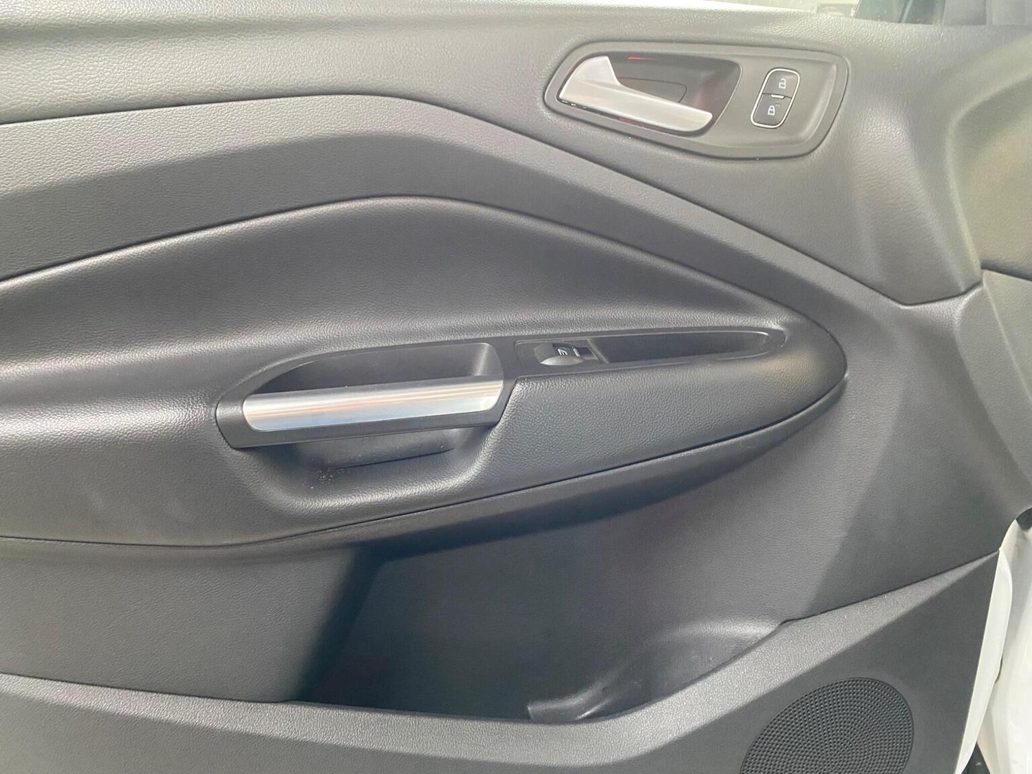 Used Ford Kuga 2017 for sale - 76011300: Photo 47