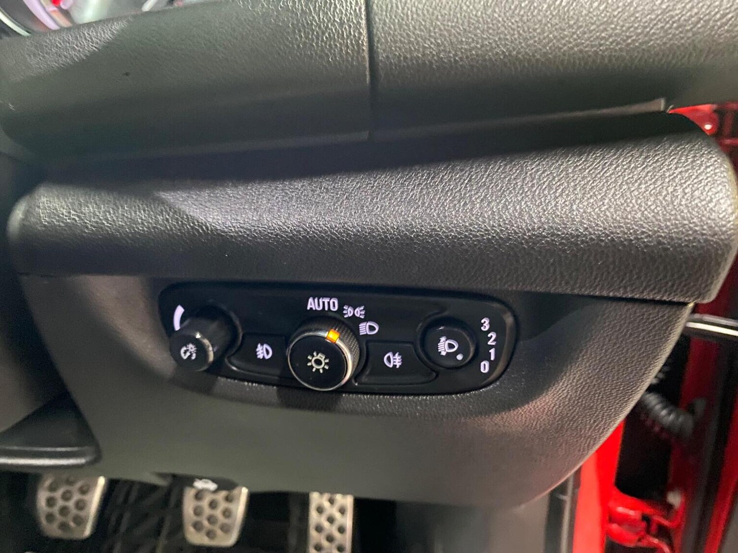 Used Vauxhall Insignia 2017 for sale - 76198260: Photo 29