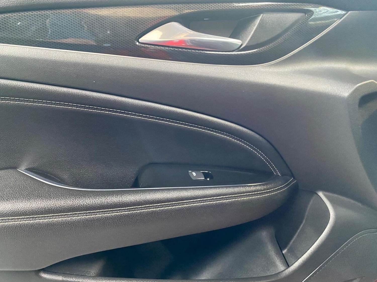 Used Vauxhall Insignia 2017 for sale - 76198260: Photo 30