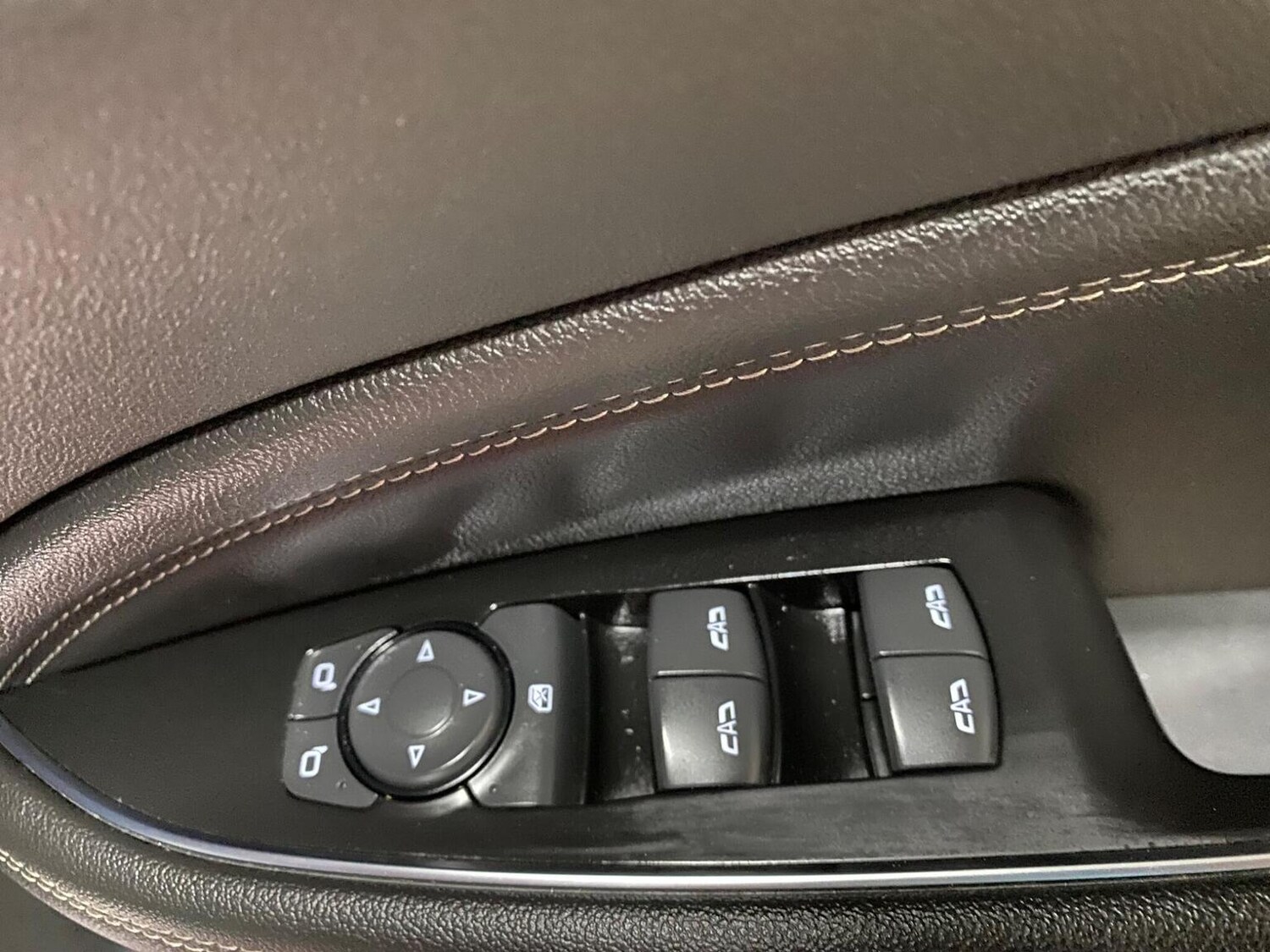 Used Vauxhall Insignia 2017 for sale - 76198260: Photo 56