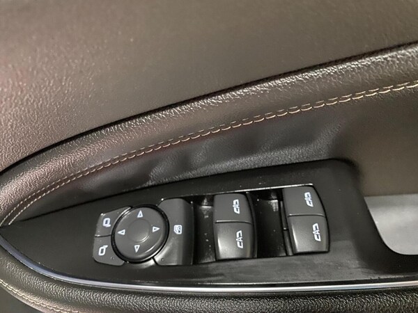 Used Vauxhall Insignia 2017 for sale - 76198260: Photo 56