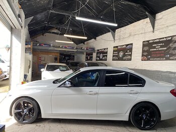 Used BMW 3 Series 2017 for sale - 77880930: Photo