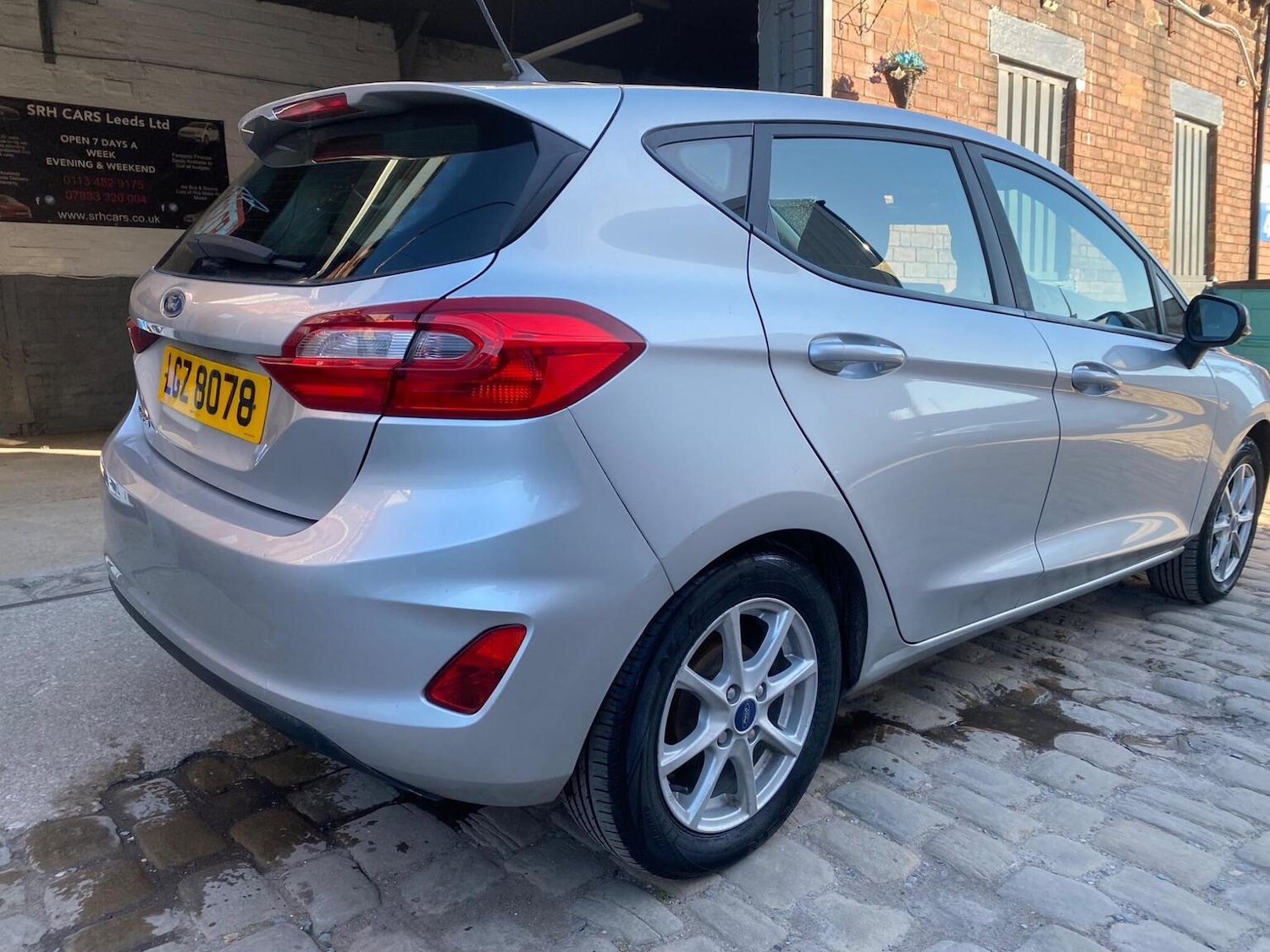 Used Ford Fiesta 2018 for sale - 77921424: Photo 2