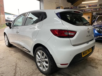 Used Renault Clio 2017 for sale - 77687699: Photo