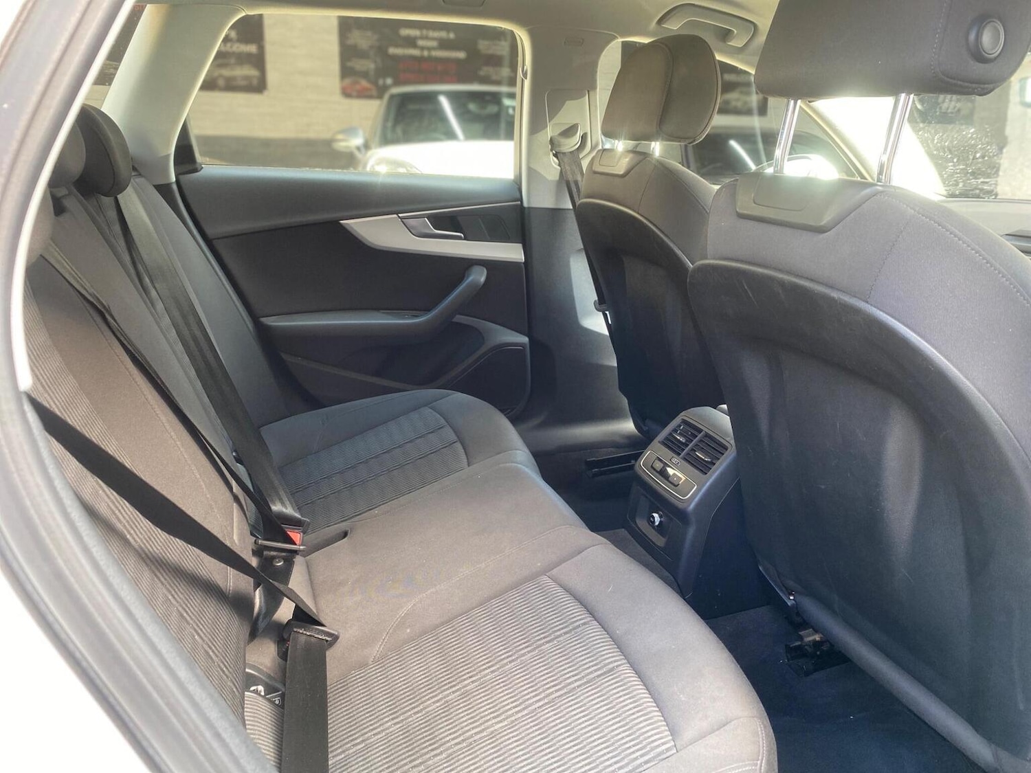 Used Audi A4 2016 for sale - 78084515: Photo 6