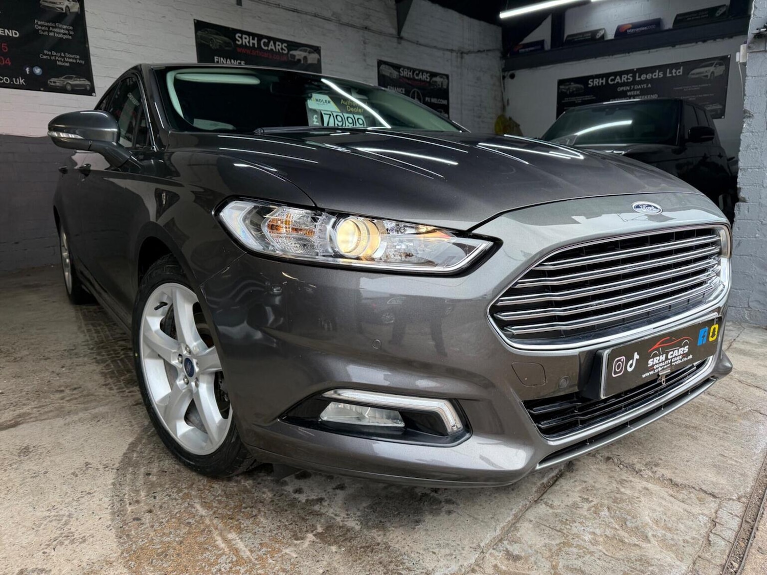 Used Ford Mondeo 2018 for sale - 76974402: Photo 2