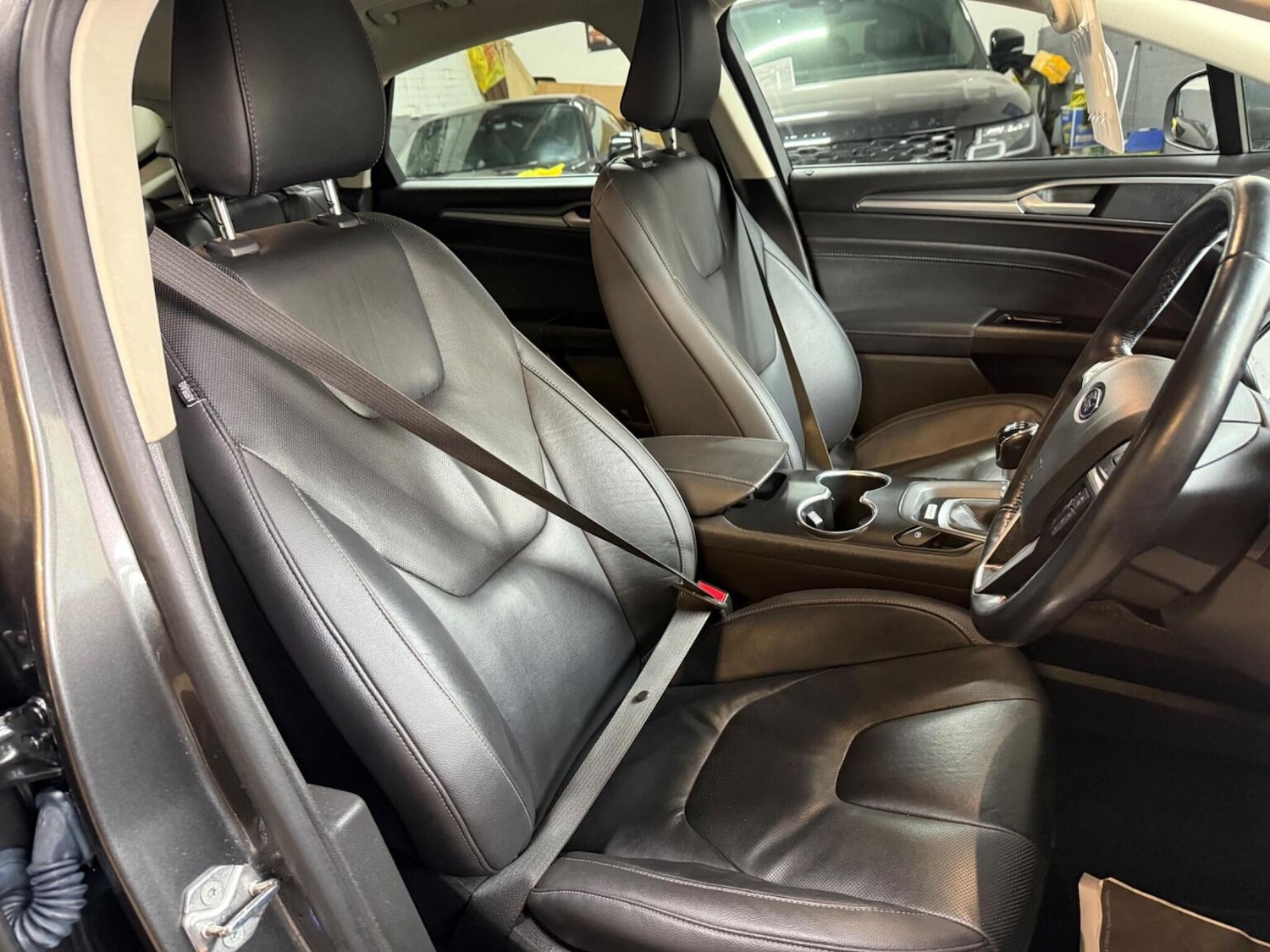 Used Ford Mondeo 2018 for sale - 76974402: Photo 24