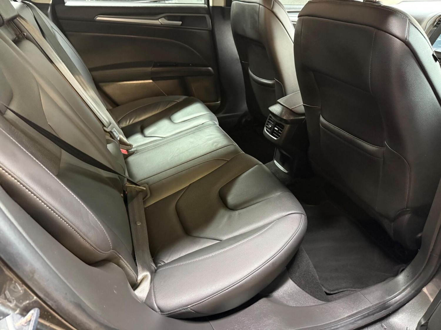 Used Ford Mondeo 2018 for sale - 76974402: Photo 35