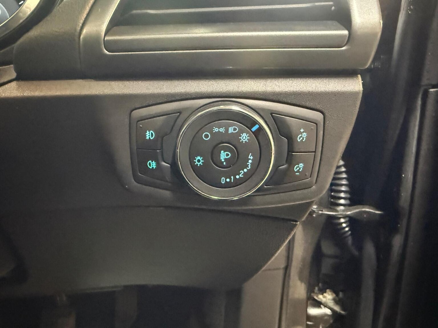 Used Ford Mondeo 2018 for sale - 76974402: Photo 41