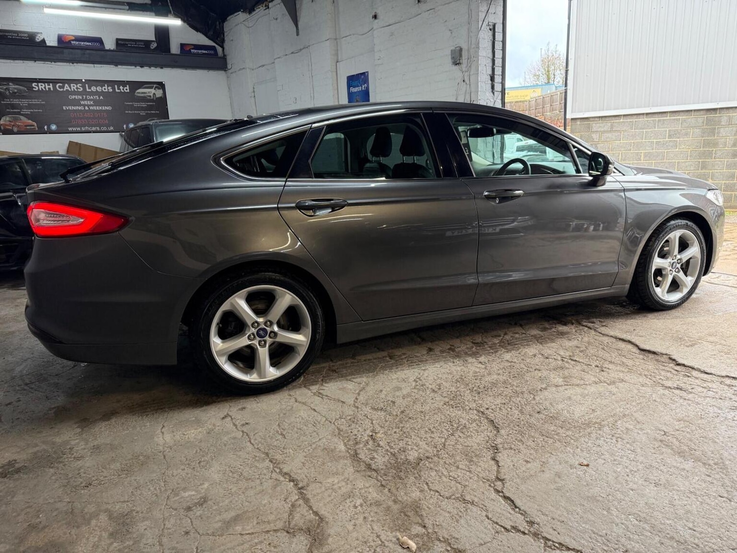 Used Ford Mondeo 2018 for sale - 76974402: Photo 6