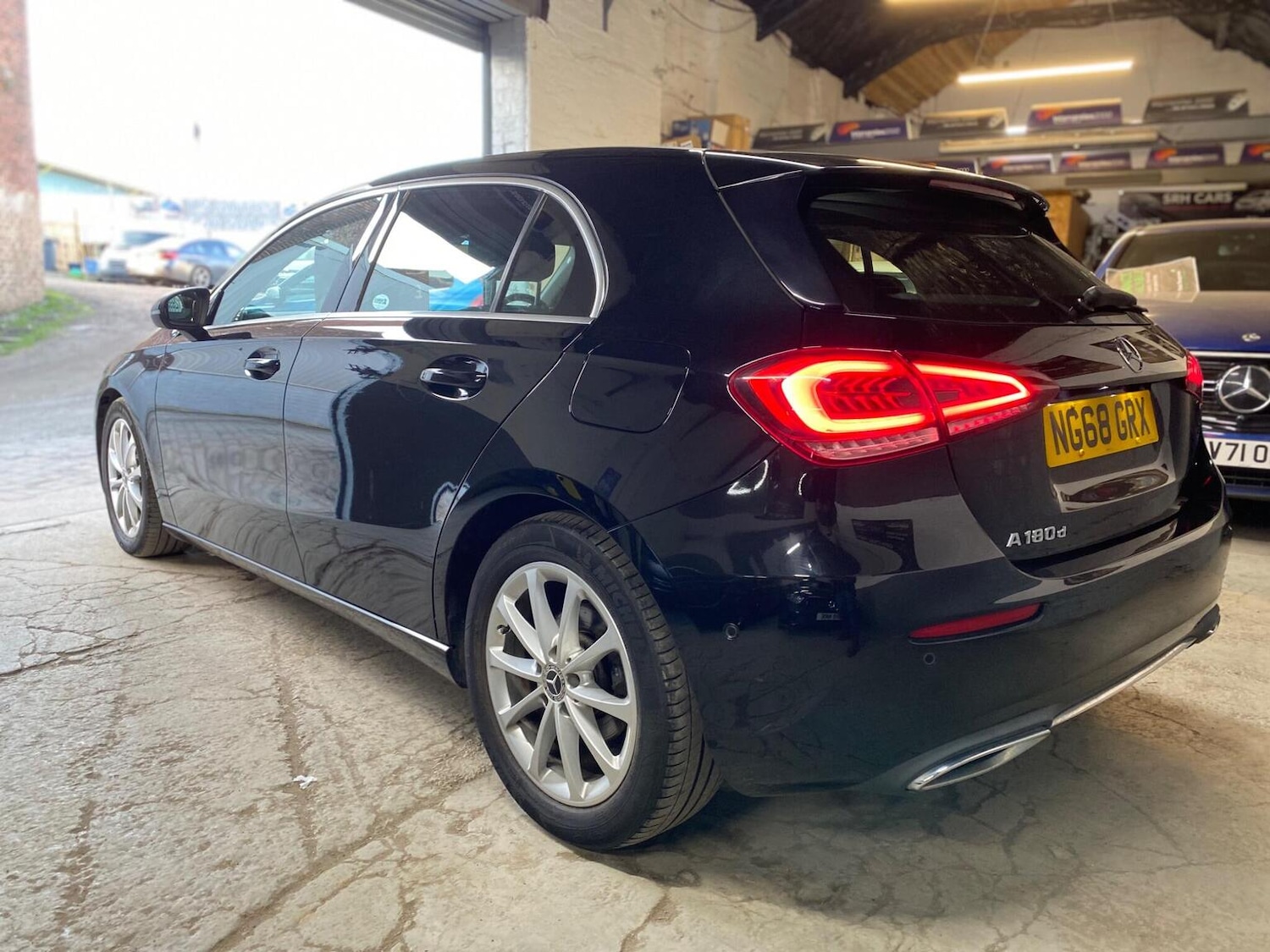 Used Mercedes-Benz A-Class 2018 for sale - 77735819: Photo 4