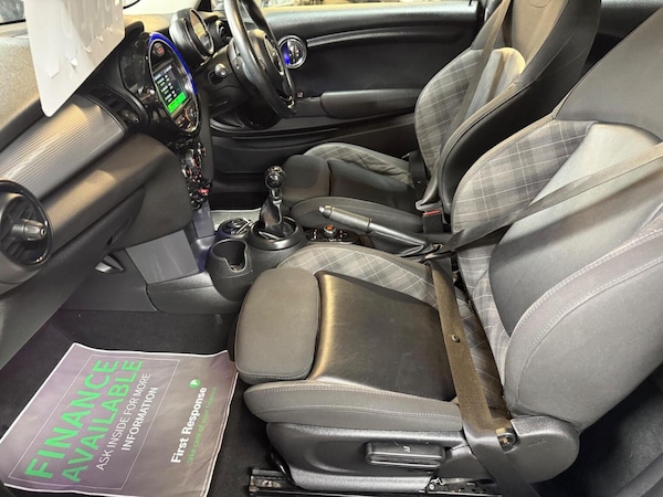 Used MINI Hatch 2018 for sale - 75616782: Photo 32