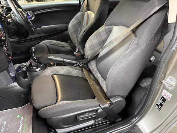 Used MINI Hatch 2018 for sale - 75616782: Photo 33