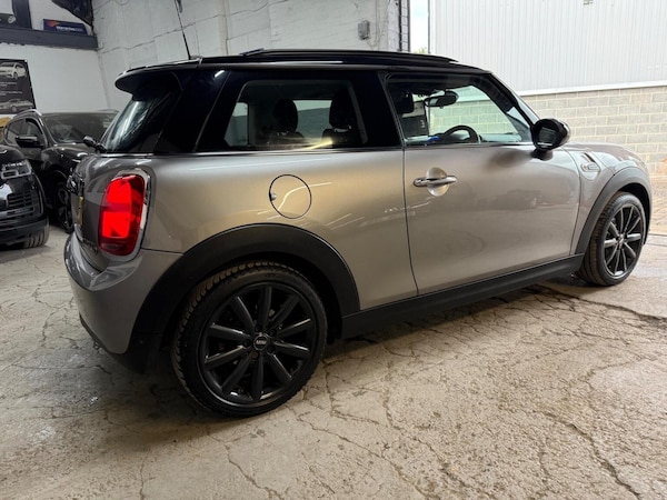 Used MINI Hatch 2018 for sale - 75616782: Photo 9