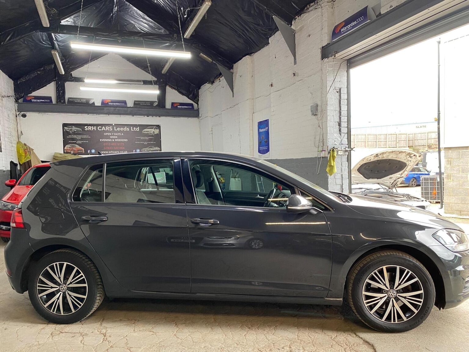 Used Volkswagen Golf 2018 for sale - 76237229: Photo 11