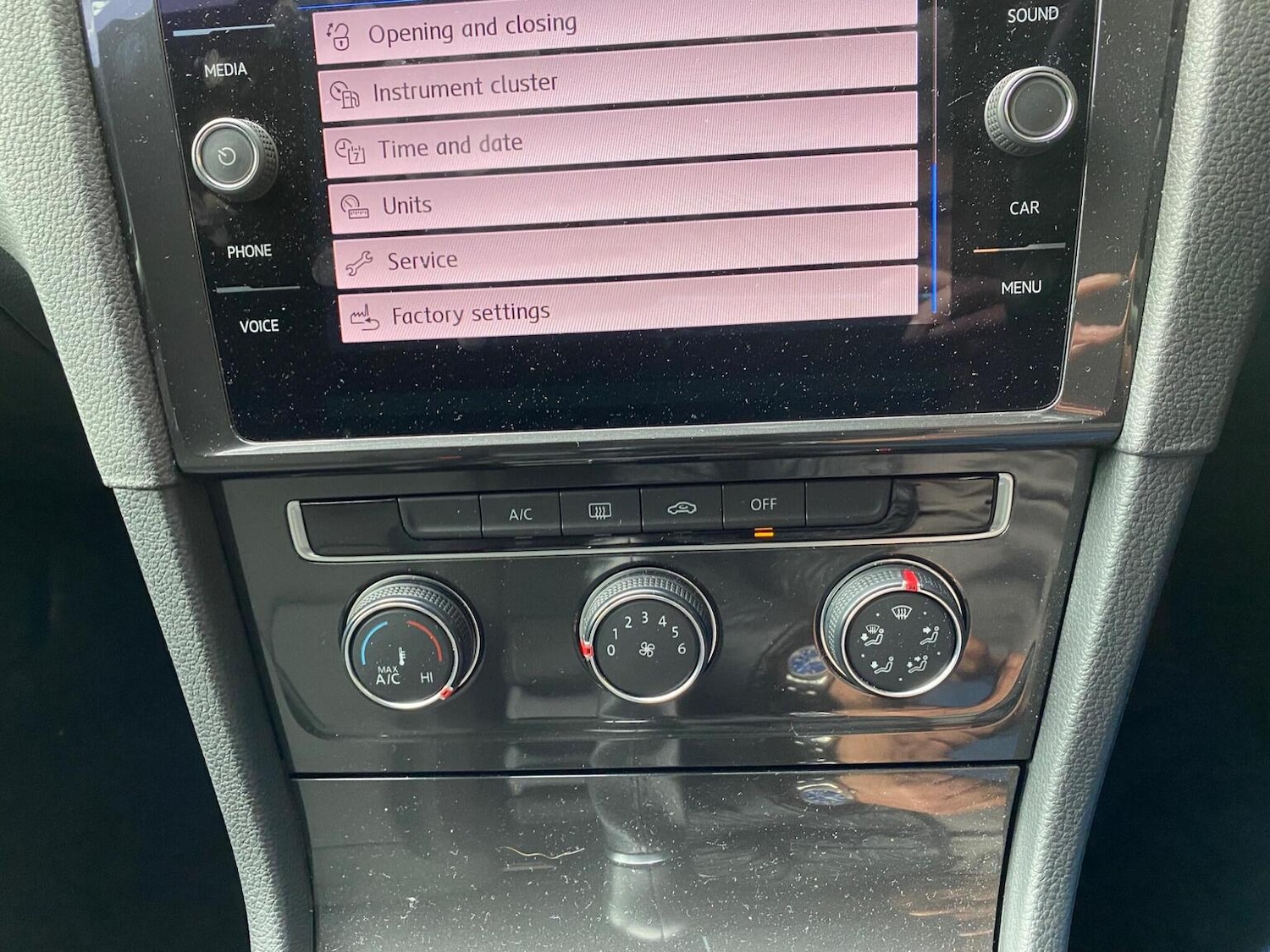 Used Volkswagen Golf 2018 for sale - 76237229: Photo 23