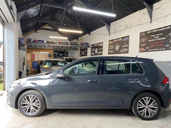 Used Volkswagen Golf 2018 for sale - 76237229: Photo 6