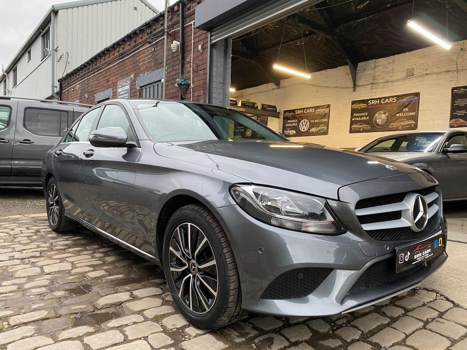 Used Mercedes-Benz C Class 2019 for sale - 76471267: Photo 1