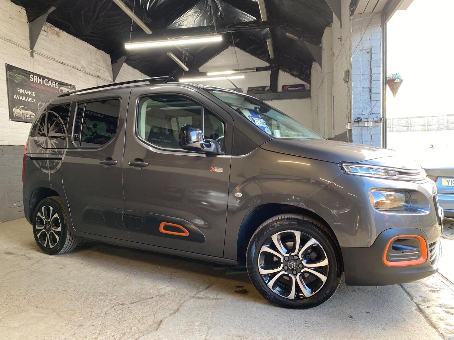 Used Citroen Berlingo 2020 for sale - 76237231: Photo 4