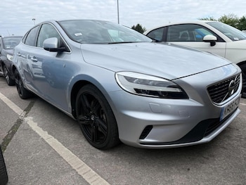 Used Volvo V40 2016 for sale - 78513669: Photo