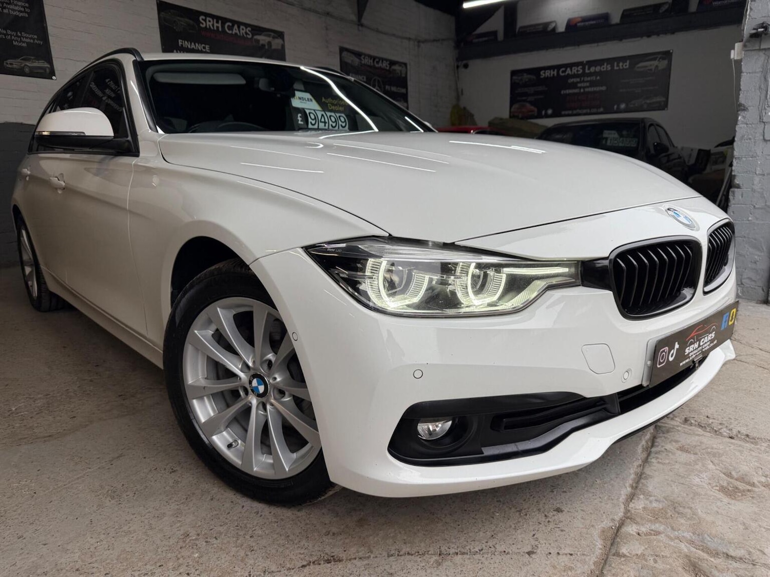 Used BMW 3 Series 2018 for sale - 76237129: Photo 1