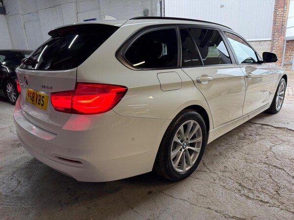 Used BMW 3 Series 2018 for sale - 76237129: Photo 10