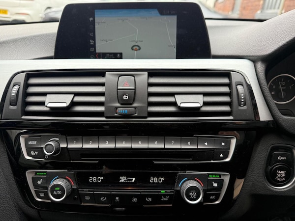 Used BMW 3 Series 2018 for sale - 76237129: Photo 11