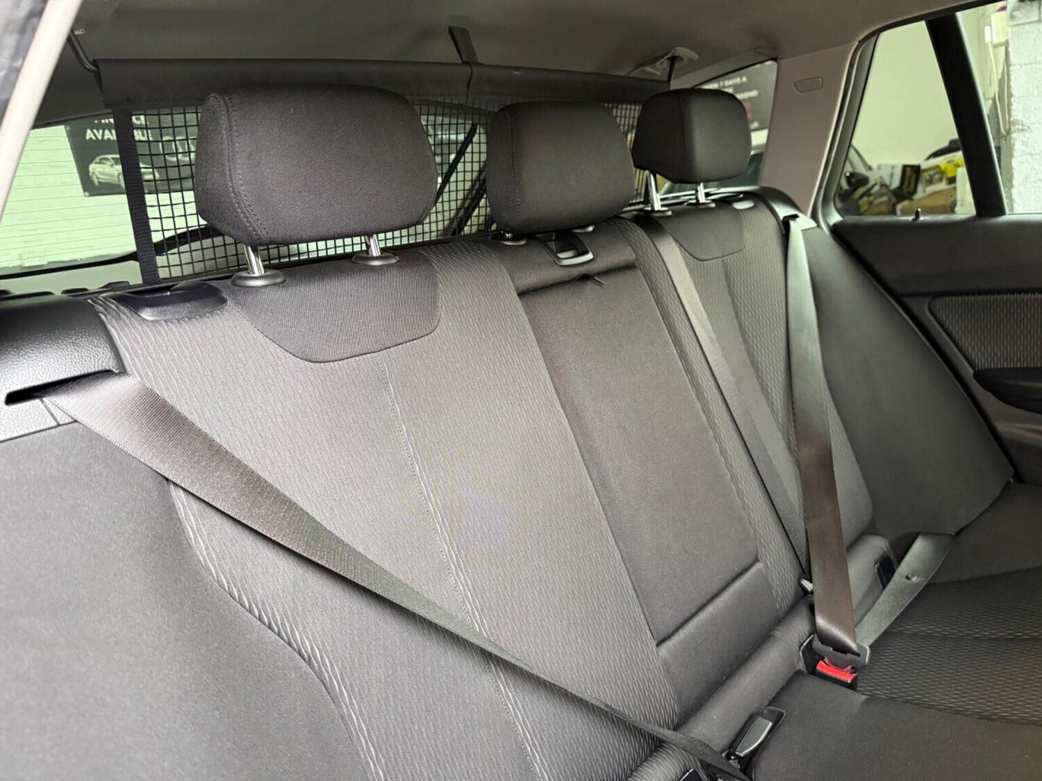 Used BMW 3 Series 2018 for sale - 76237129: Photo 36