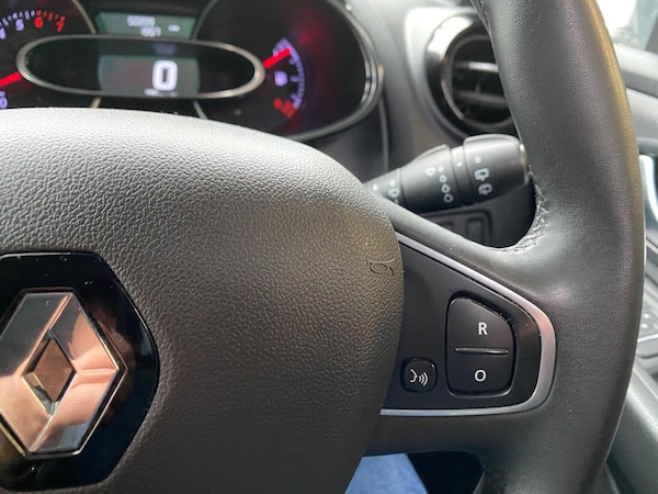 Used Renault Clio 2019 for sale - 76257633: Photo 18