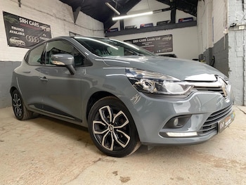 Used Renault Clio 2019 for sale - 76257633: Photo