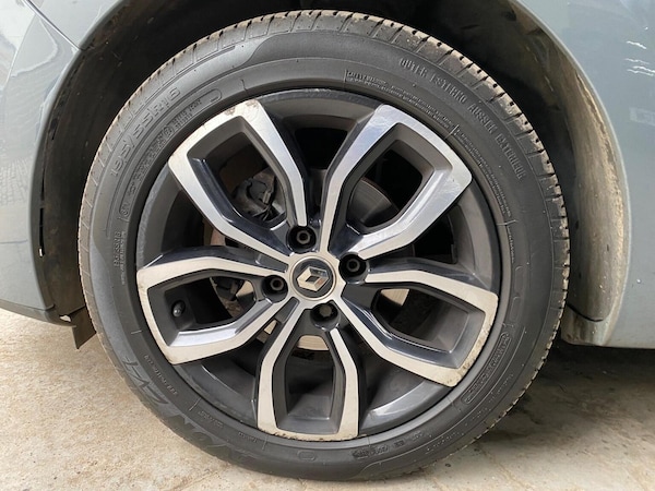 Used Renault Clio 2019 for sale - 76257633: Photo 21