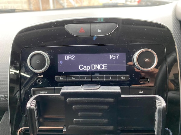 Used Renault Clio 2019 for sale - 76257633: Photo 23