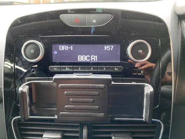 Used Renault Clio 2019 for sale - 76257633: Photo 26