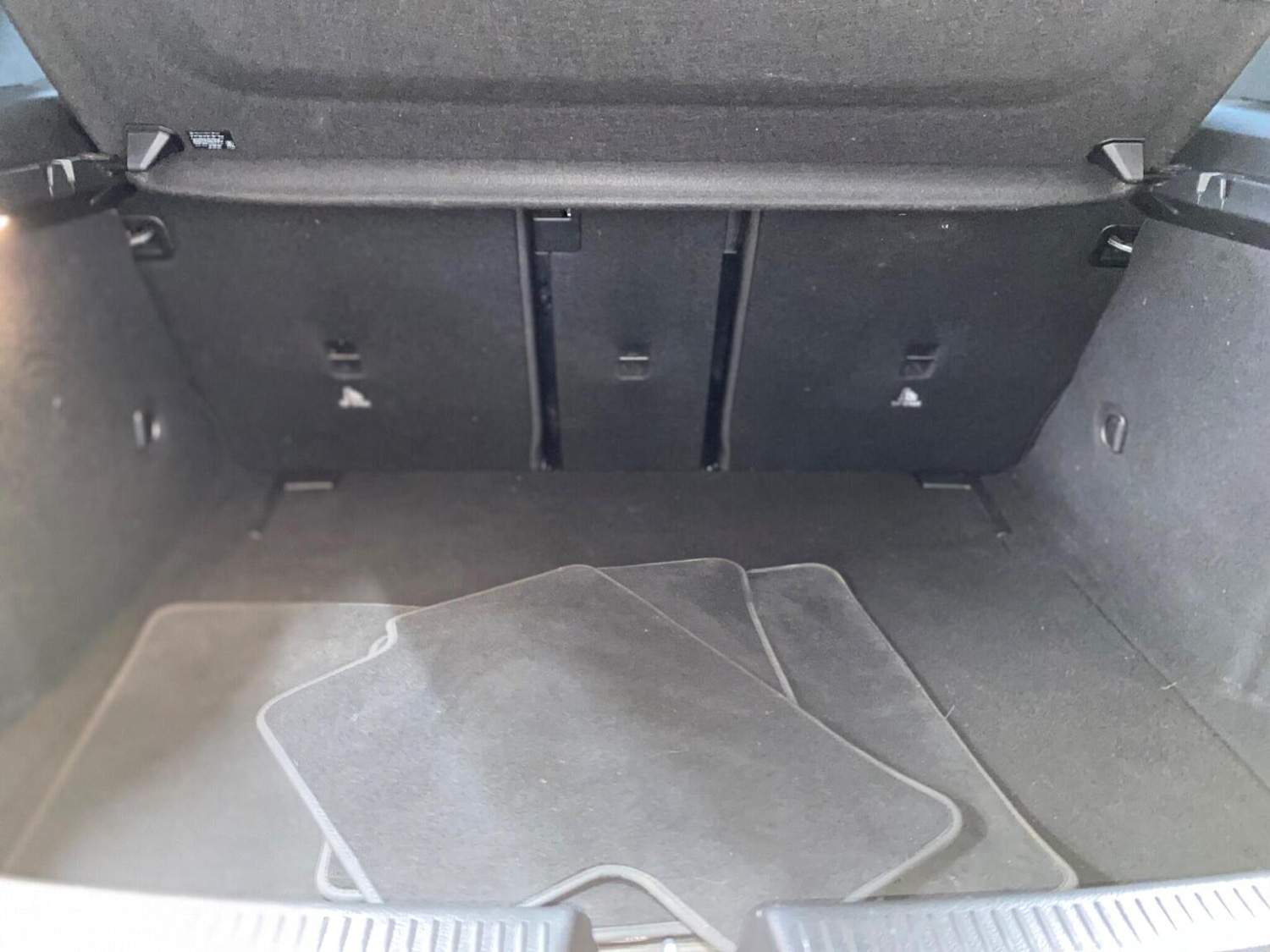 Used Mercedes-Benz A-Class 2019 for sale - 76497435: Photo 46