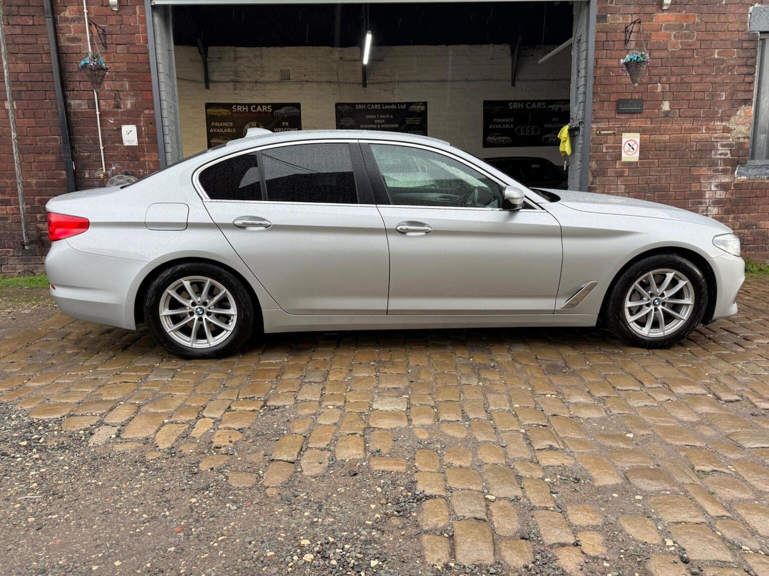 Used BMW 5 Series 2017 for sale - 76605785: Photo 4