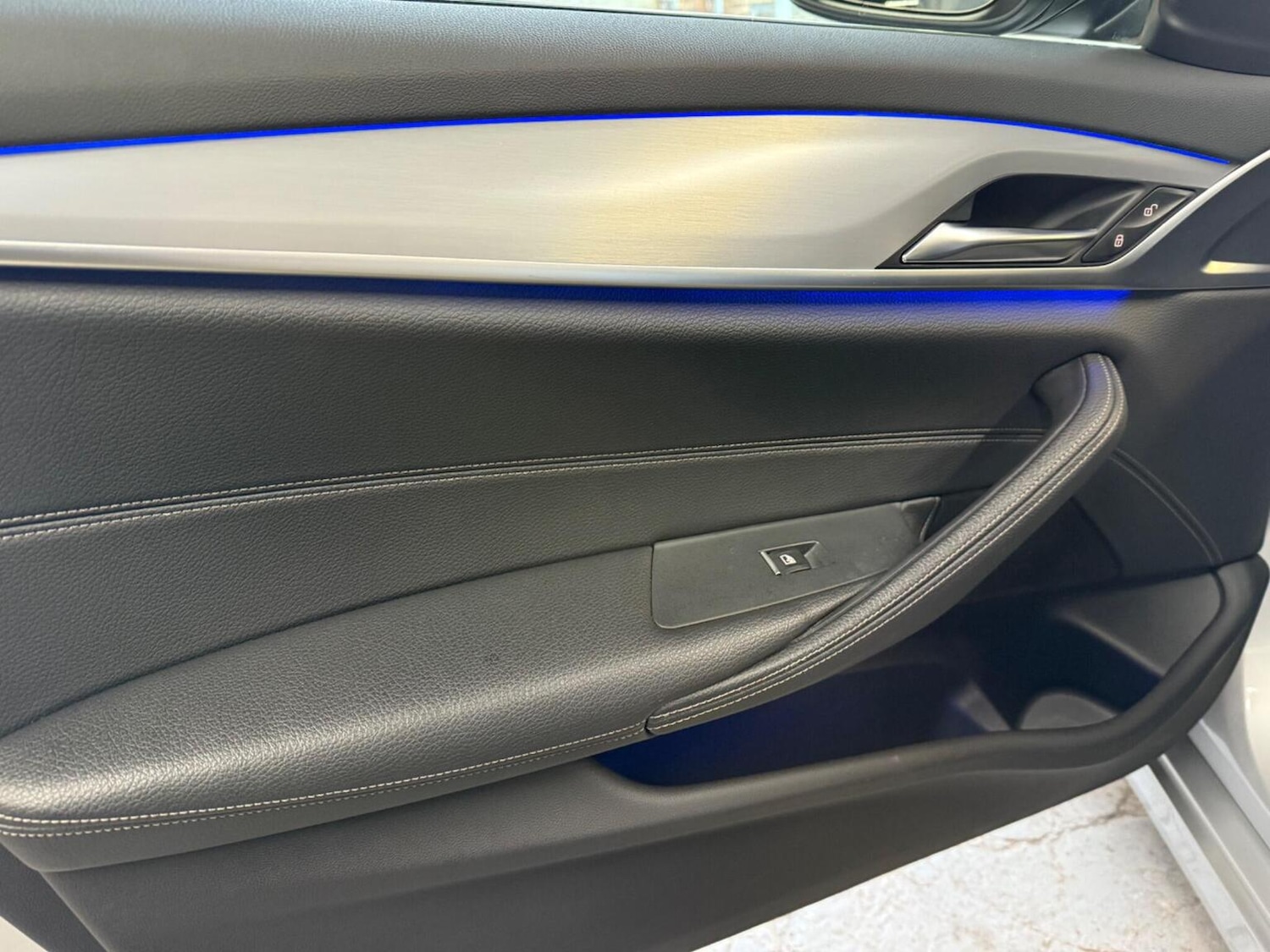 Used BMW 5 Series 2017 for sale - 76605785: Photo 46