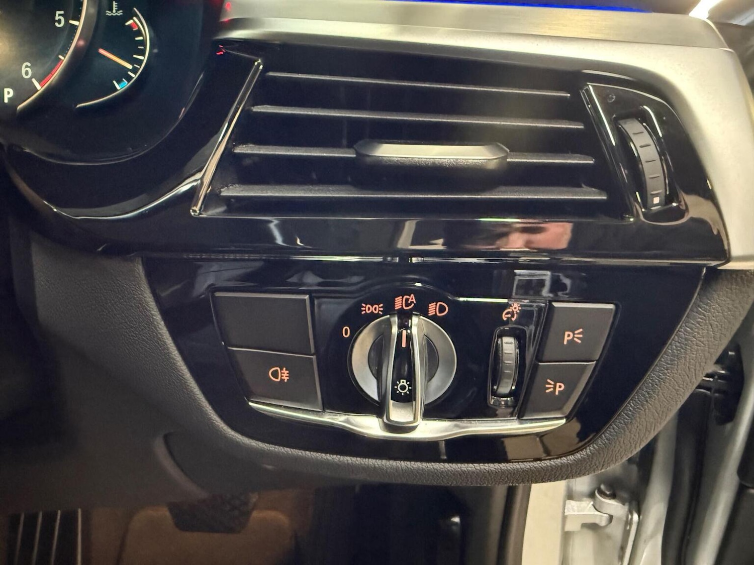 Used BMW 5 Series 2017 for sale - 76605785: Photo 54