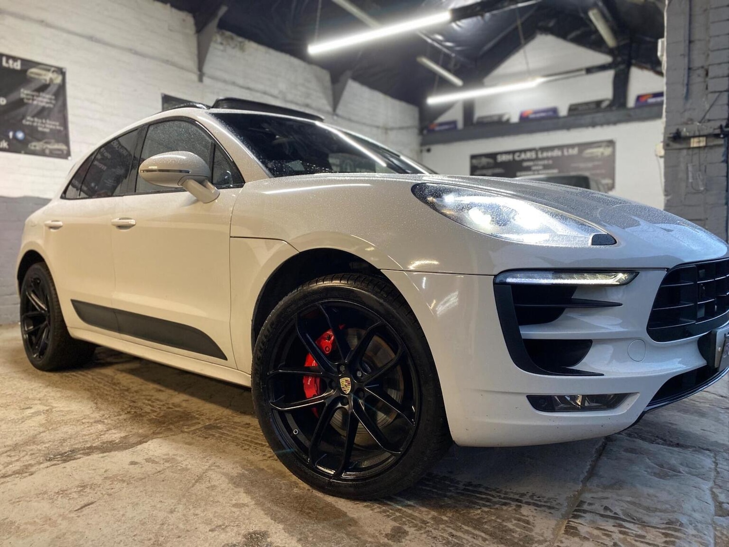 Used Porsche Macan 2017 for sale - 76974334: Photo 1