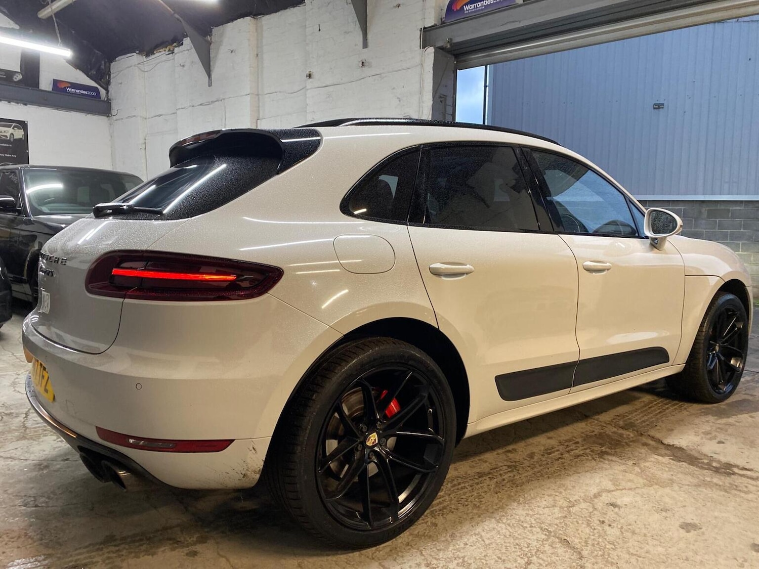 Used Porsche Macan 2017 for sale - 76974334: Photo 11