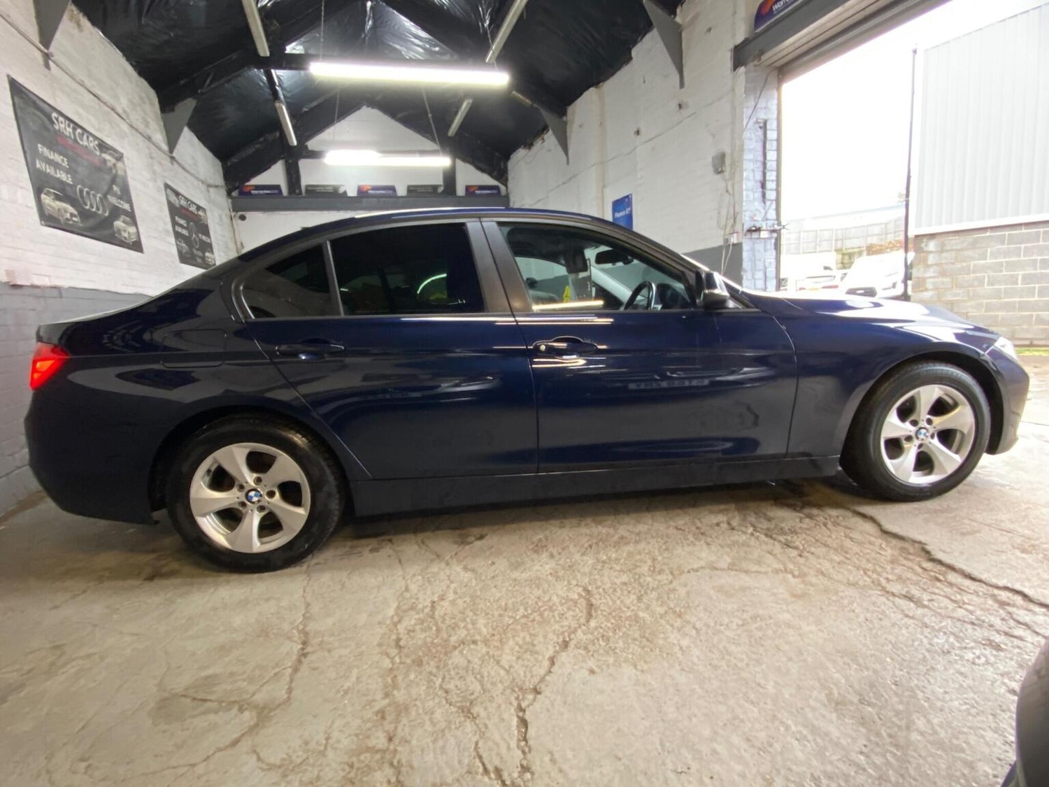 Used BMW 3 Series 2012 for sale - 76666079: Photo 19