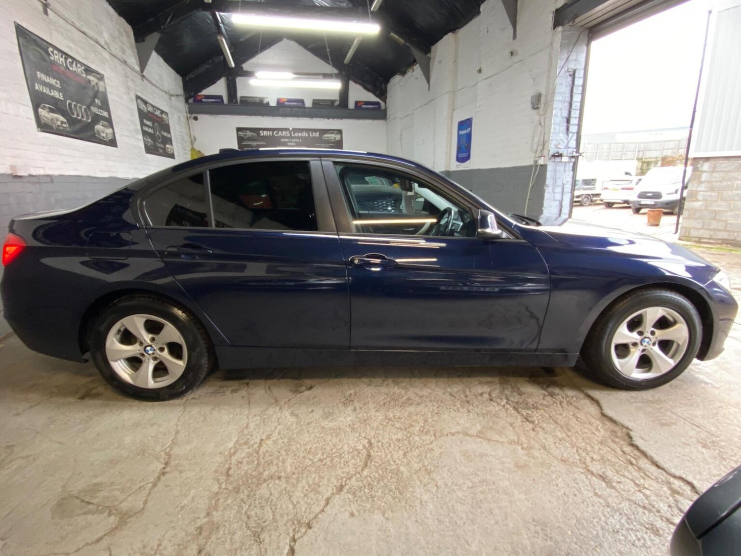 Used BMW 3 Series 2012 for sale - 76666079: Photo 20