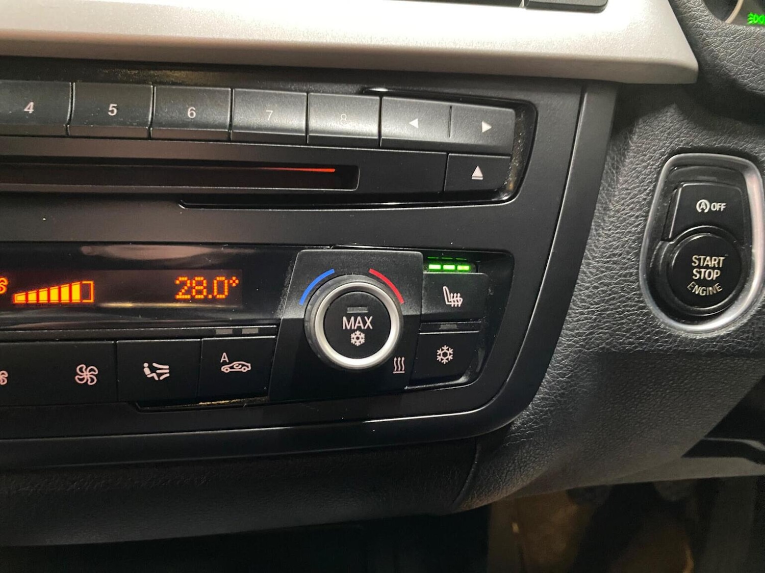 Used BMW 3 Series 2012 for sale - 76666079: Photo 32