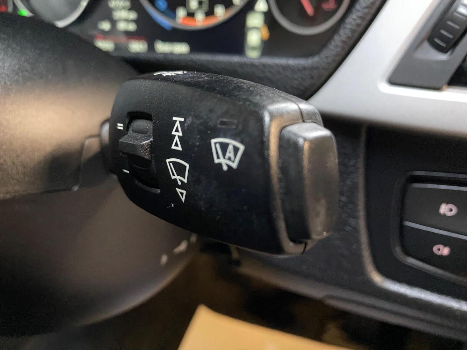 Used BMW 3 Series 2012 for sale - 76666079: Photo 35