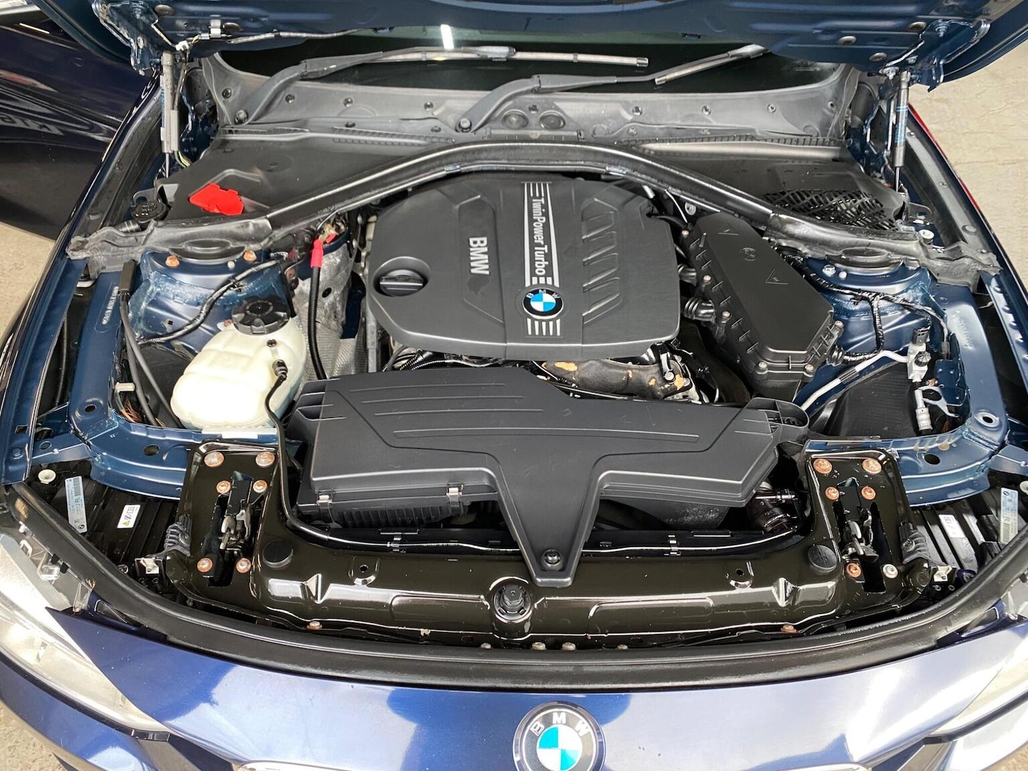 Used BMW 3 Series 2012 for sale - 76666079: Photo 41